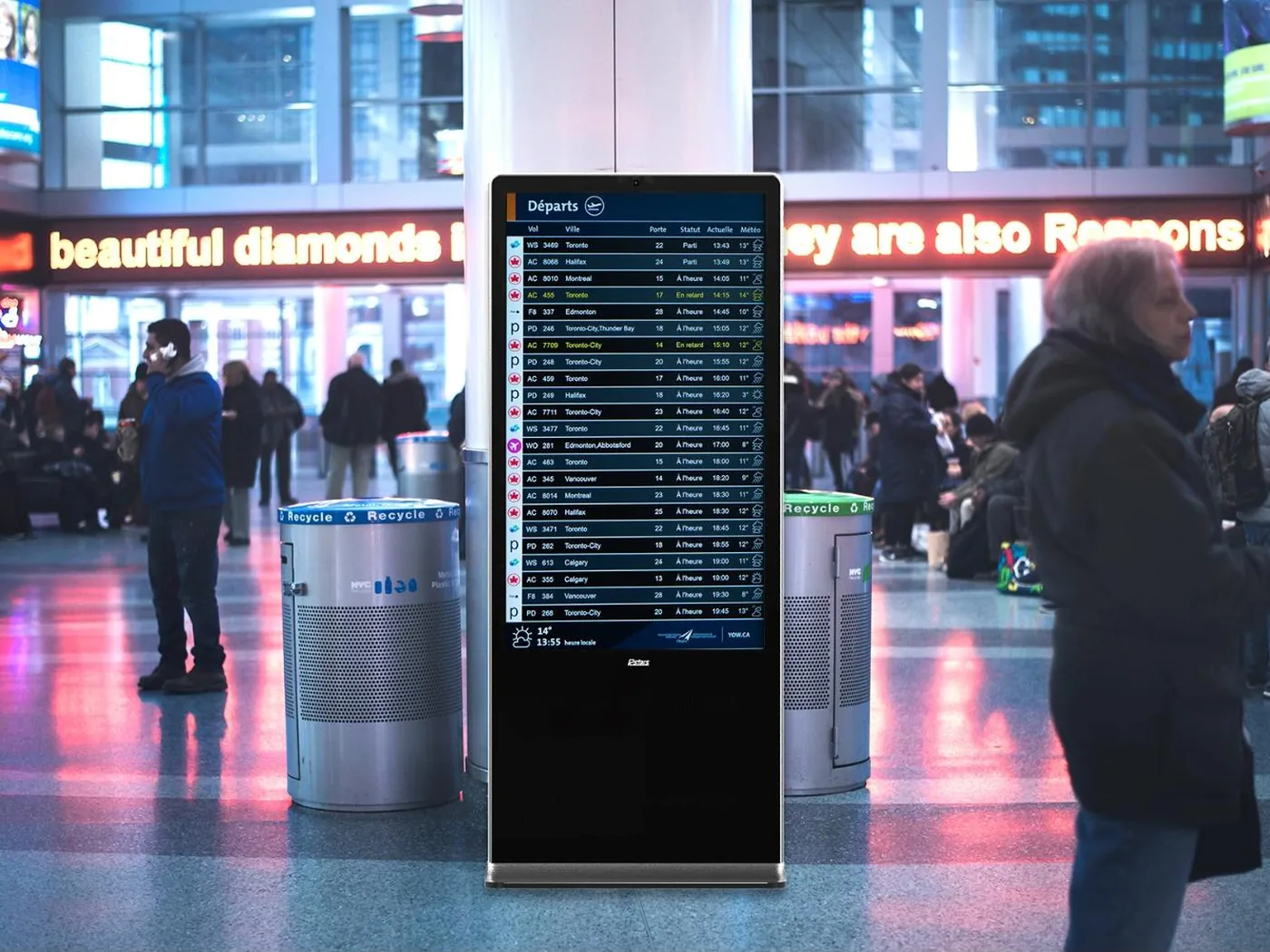 RCSTARS Digital-Signage-Stele mit Abfluganzeige in einem Terminal